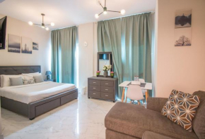Close to Expo Site - Fully Furnished & Equipped Studio